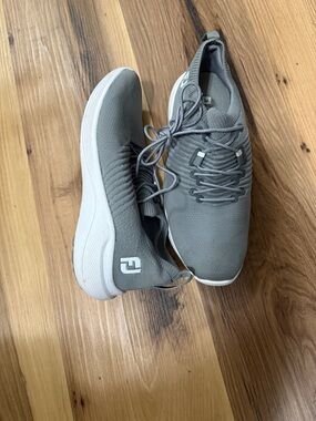 8.5W FootJoy Gray Knit Athletic Golf Shoe